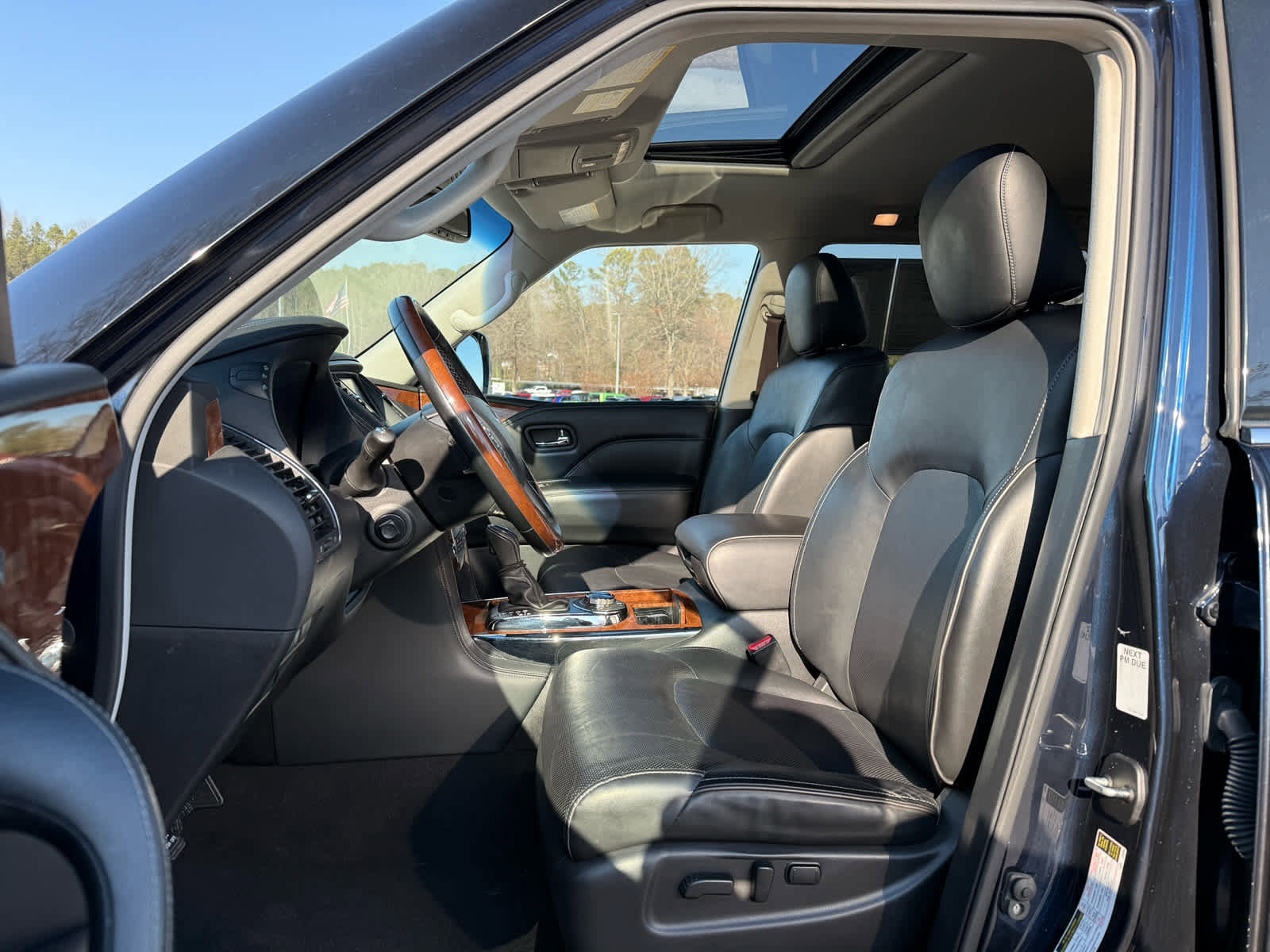 Used 2019 INFINITI QX80 Luxe image 12