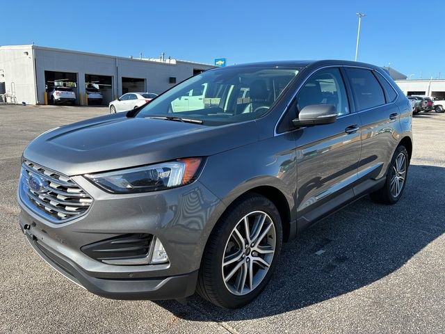 Used 2023 Ford Edge Titanium w/ Class II Trailer Tow Package AWD/4WD image 11
