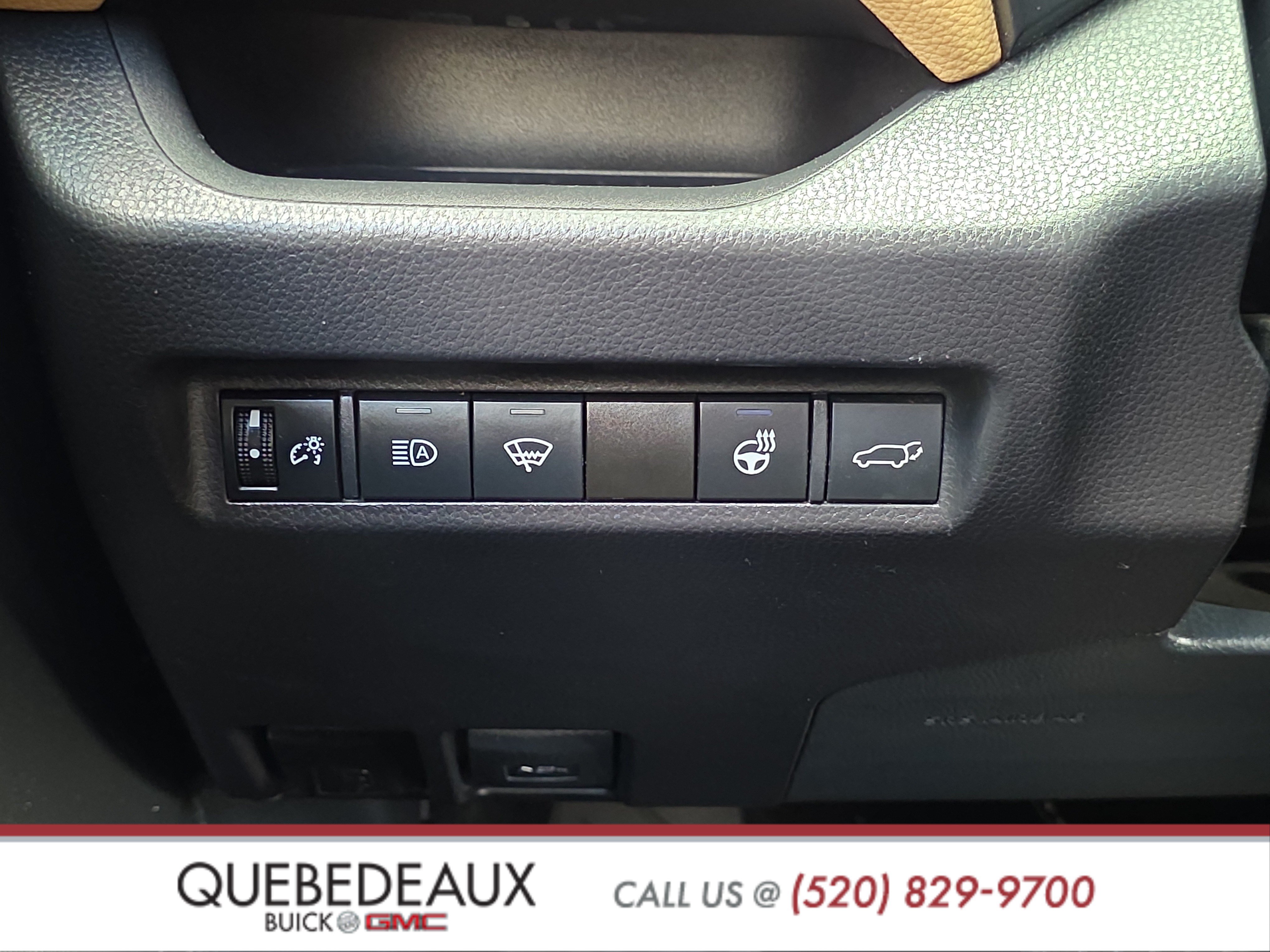 Used 2021 Toyota RAV4 XLE Premium FWD image 24