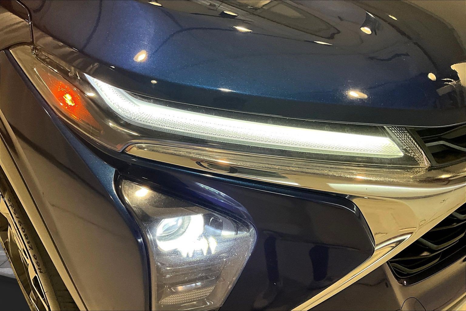 Used 2024 Chevrolet Trax LT w/ Driver Confidence Package FWD image 31
