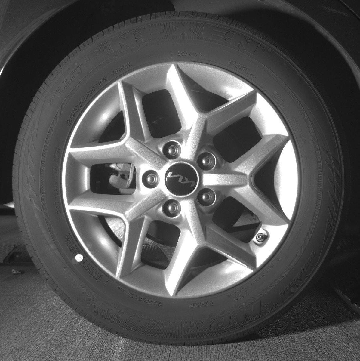 Used 2025 Kia Soul LX w/ LX Technology Package image 15