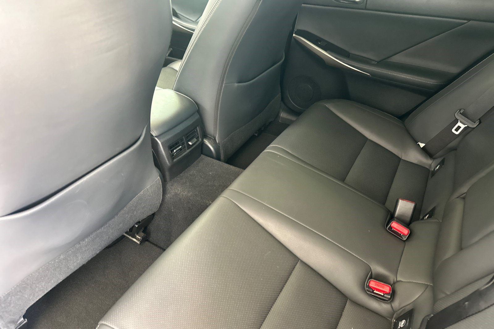 Used 2016 Lexus IS 200t w/ Navigation System Package RWD image 15
