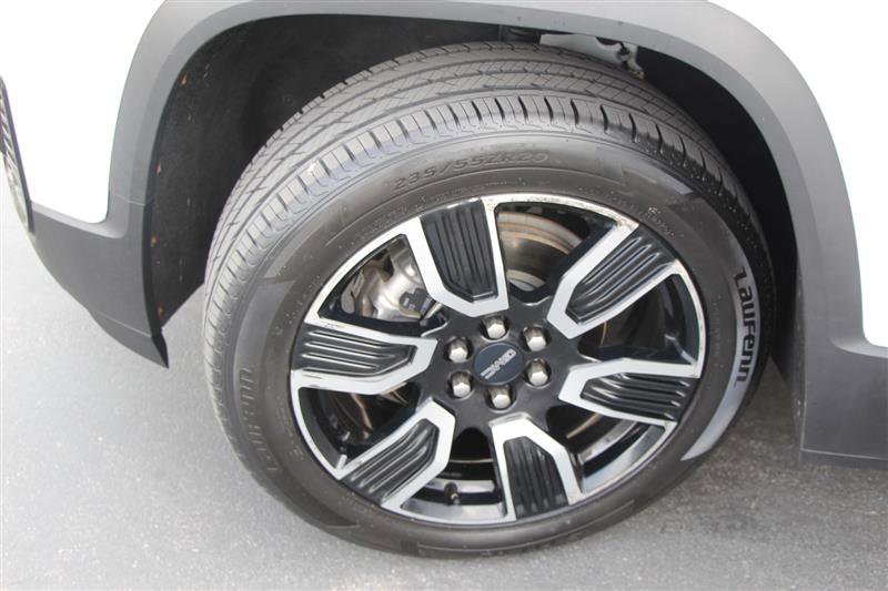 Used 2021 GMC Acadia SLT w/ Elevation Edition image 40