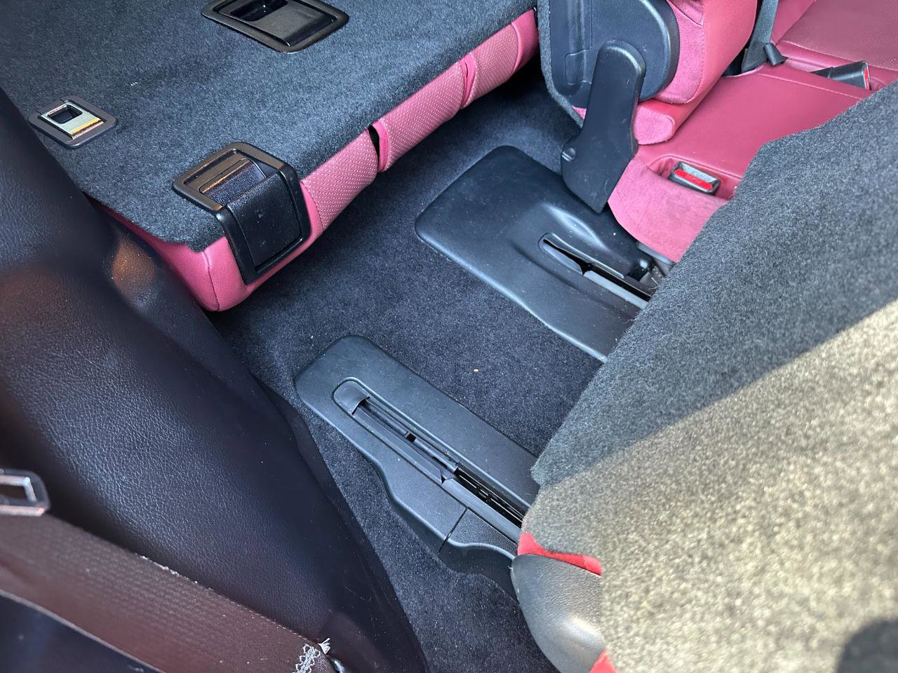 Used 2021 Lexus GX 460 Premium w/ Premium Package image 23