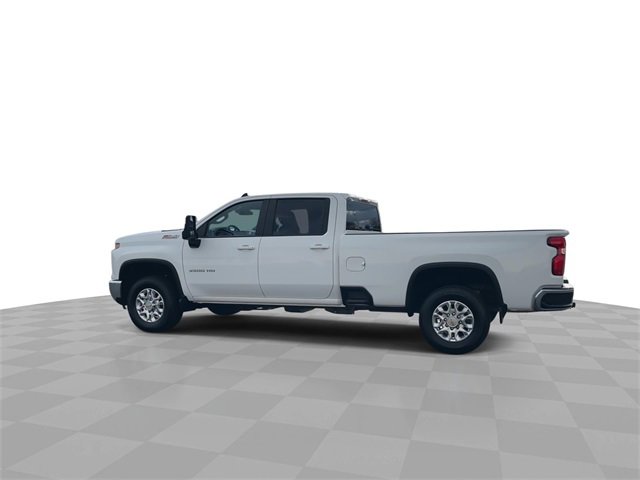 Used 2024 Chevrolet Silverado 3500 LT w/ Convenience Package image 6