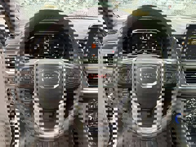 Used 2022 GMC Yukon SLT w/ SLT Premium Package image 30