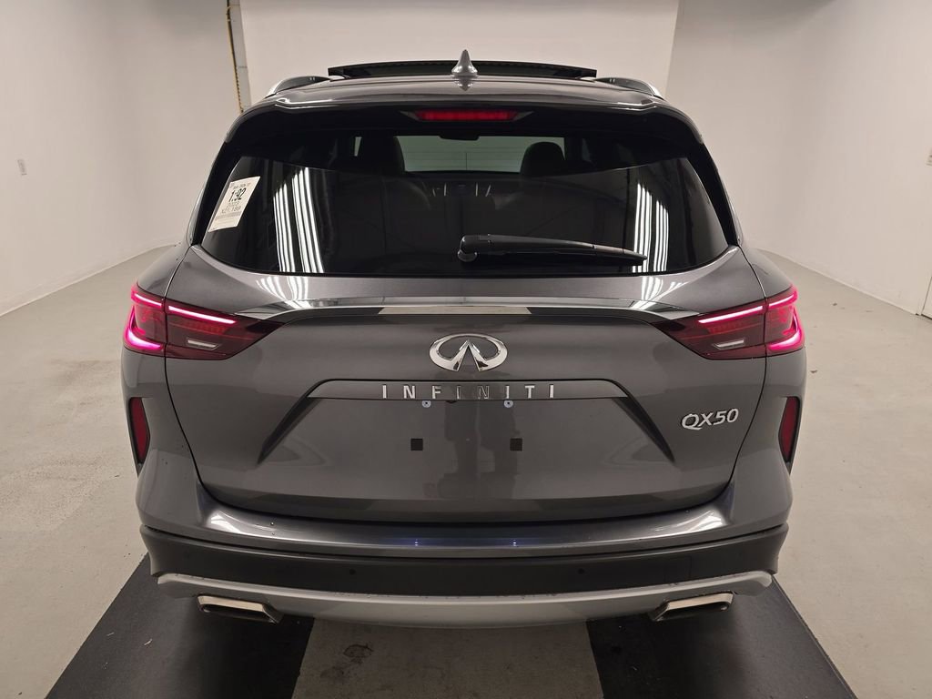 Used 2023 INFINITI QX50 Luxe FWD image 6
