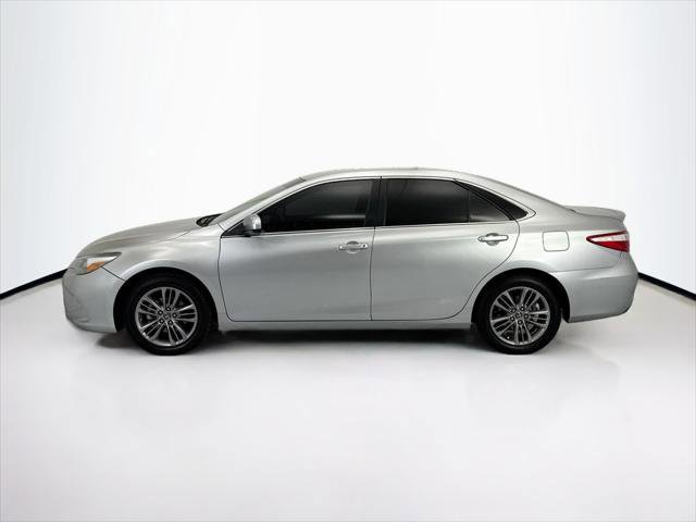 Used 2016 Toyota Camry SE FWD image 8