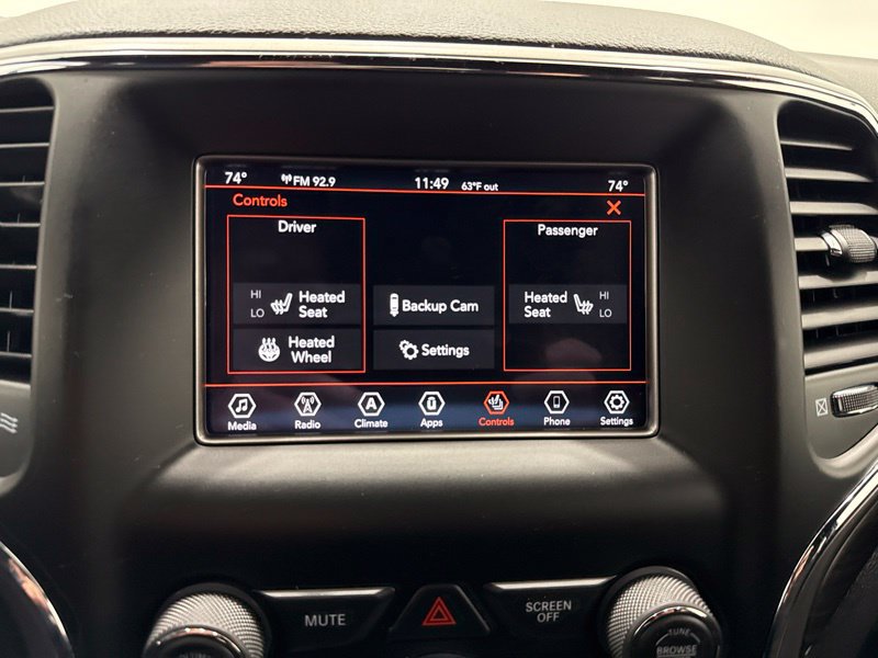 Used 2019 Jeep Grand Cherokee Laredo AWD/4WD image 30