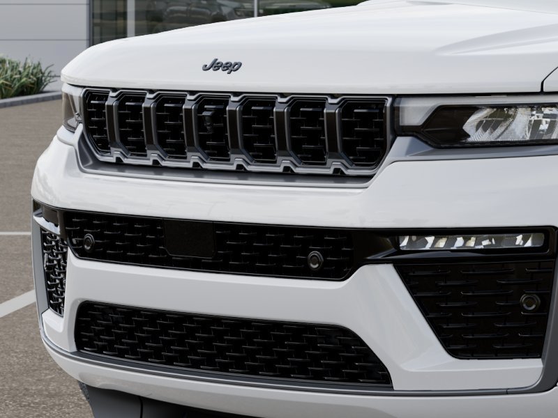 New 2027 Jeep Grand Cherokee Summit AWD/4WD image 11