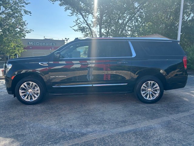 Used 2021 GMC Yukon XL SLT w/ Rear Media and Nav Package RWD video 1