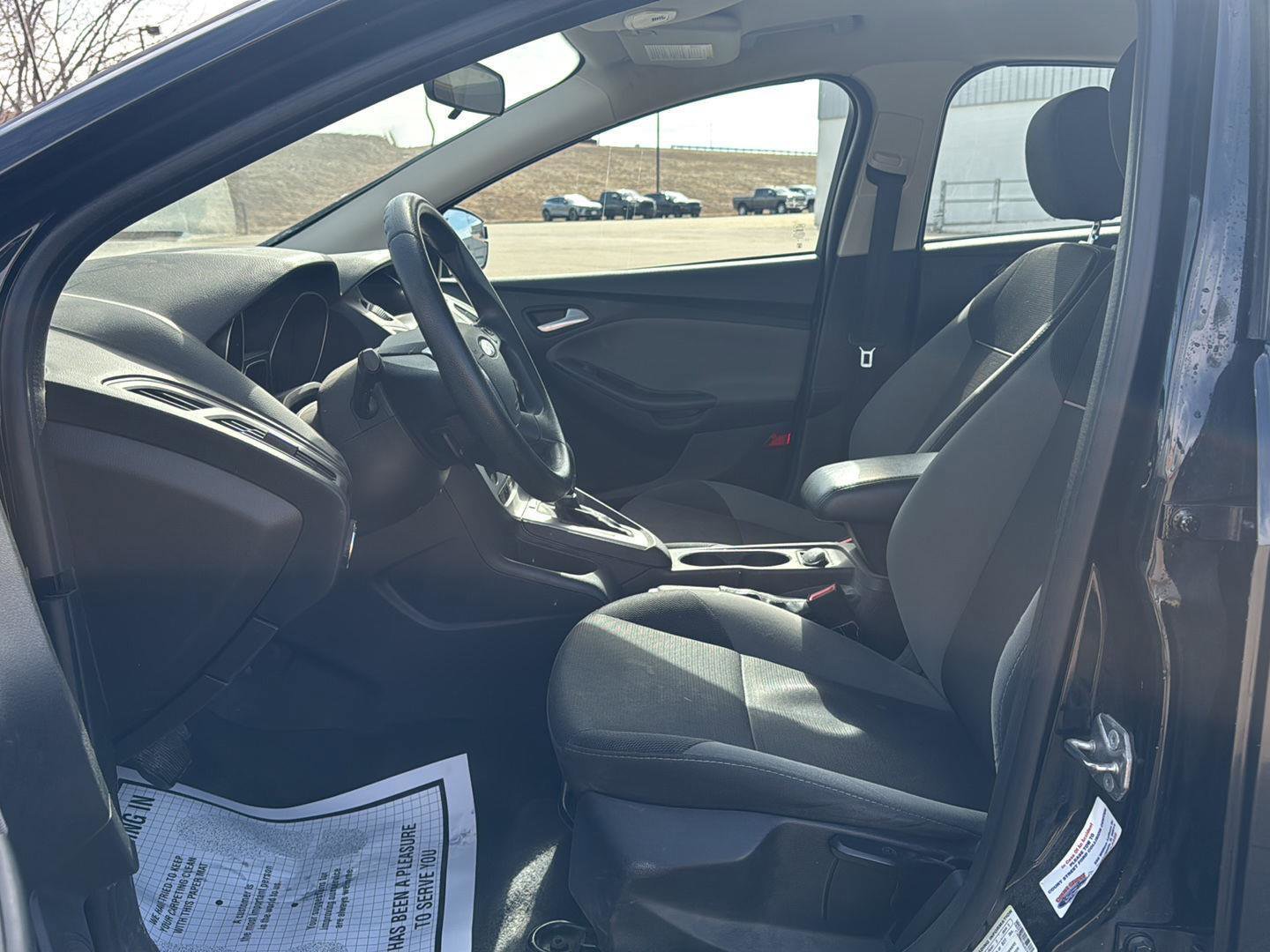 Used 2014 Ford Focus SE image 9