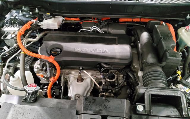Certified 2025 Honda CR-V Sport-L image 31