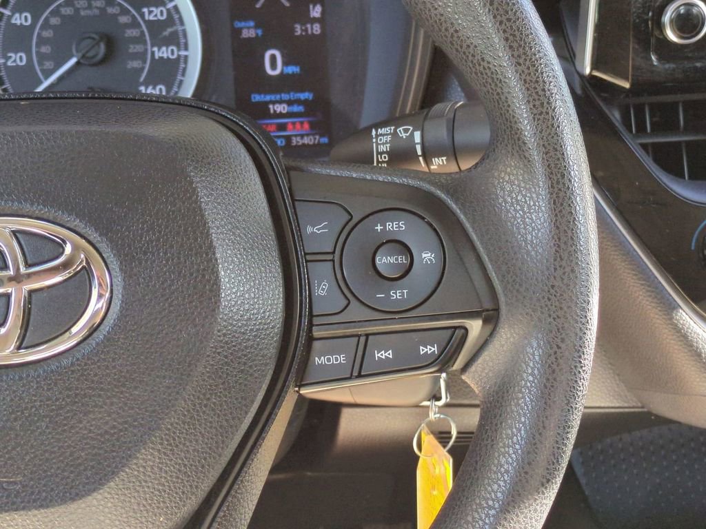 Certified 2020 Toyota Corolla LE image 23
