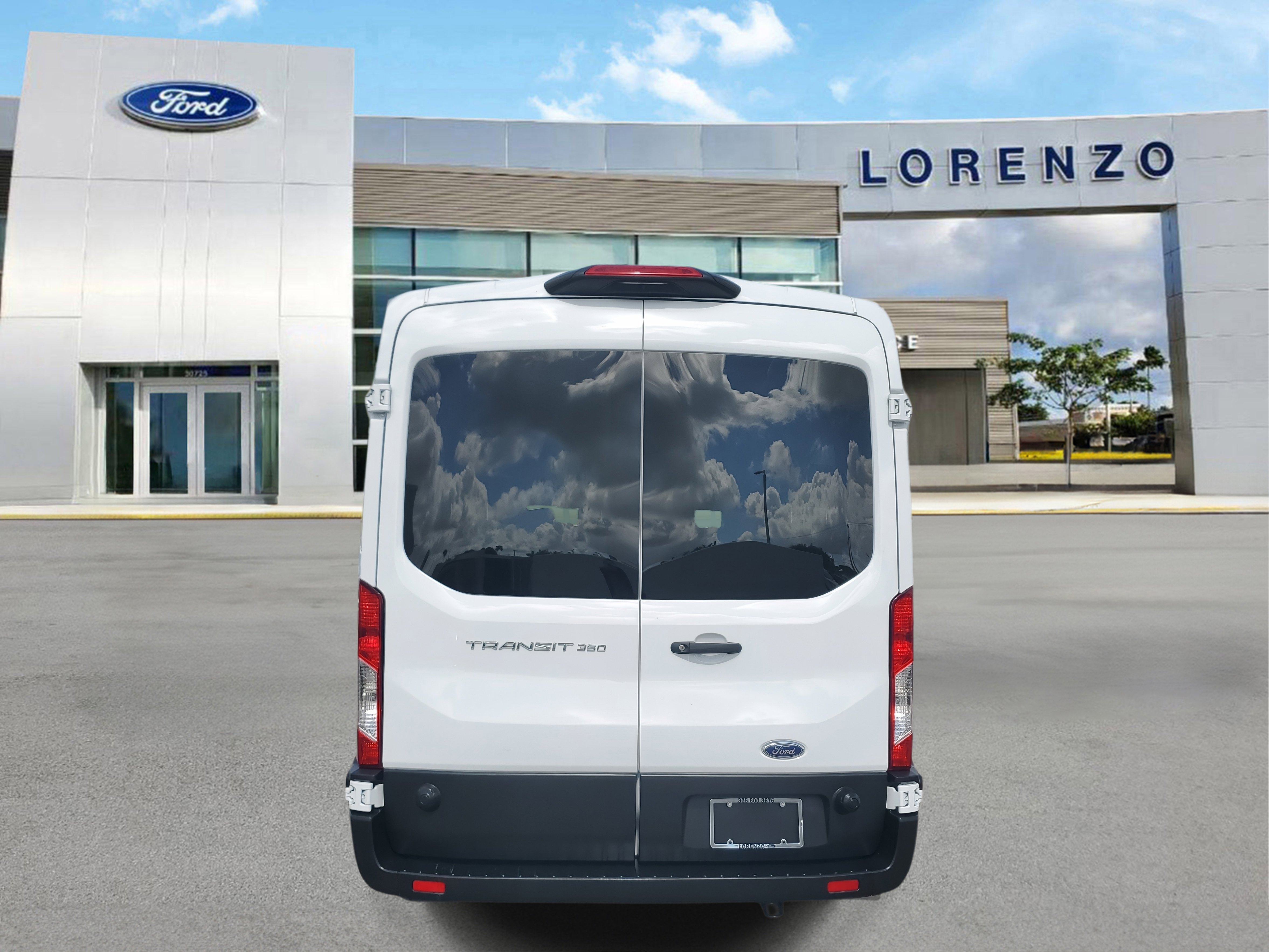 Used 2025 Ford Transit 350 XL image 7