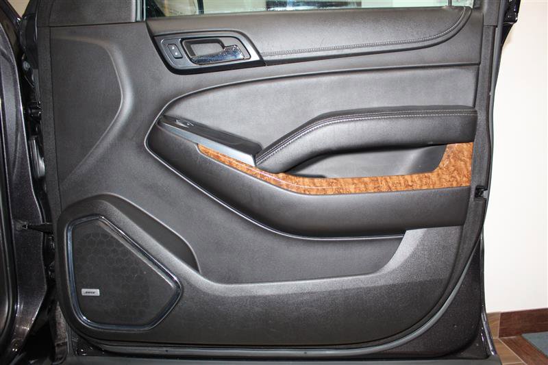 Used 2015 Chevrolet Tahoe LTZ image 32