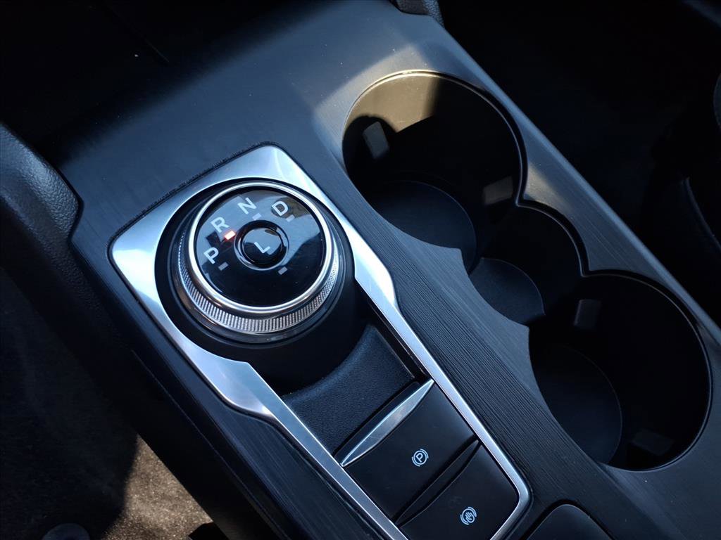 Used 2025 Ford Escape ST-Line image 23