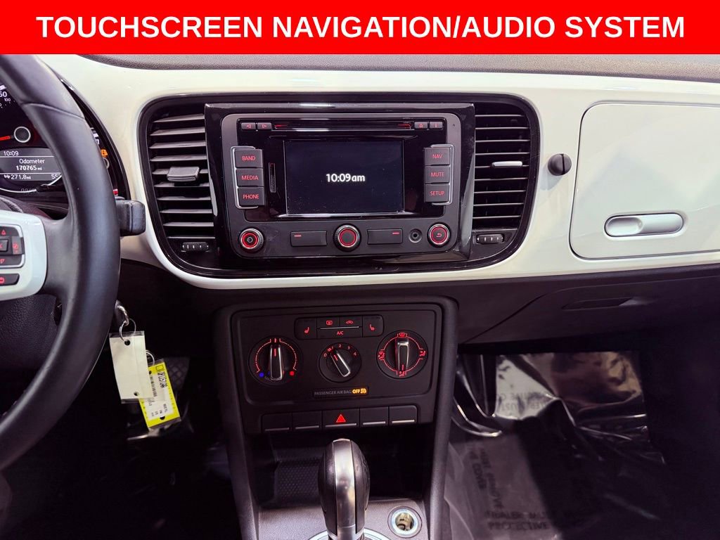 Used 2015 Volkswagen Beetle 1.8T Classic image 5