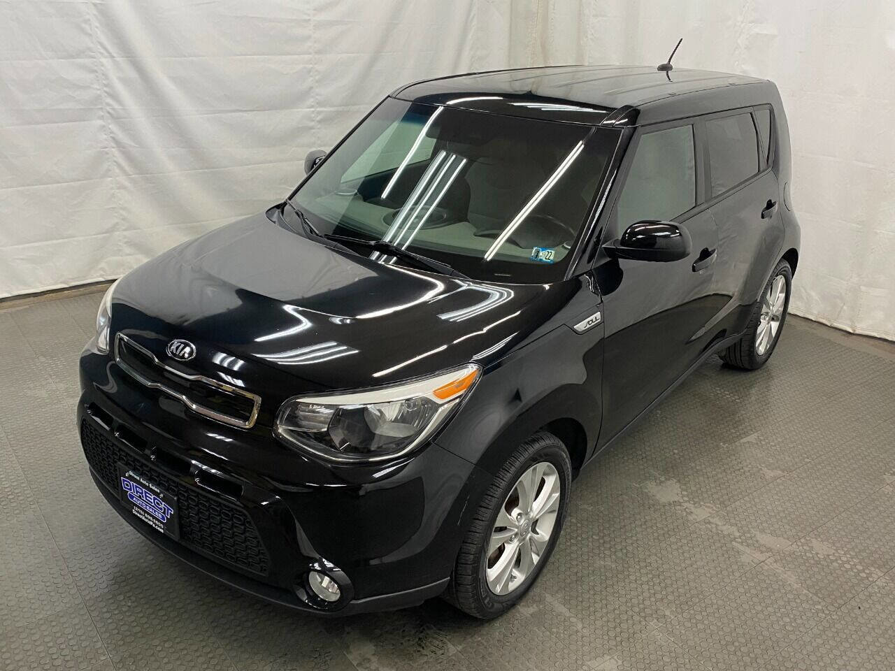 Used 2016 Kia Soul + FWD image 5