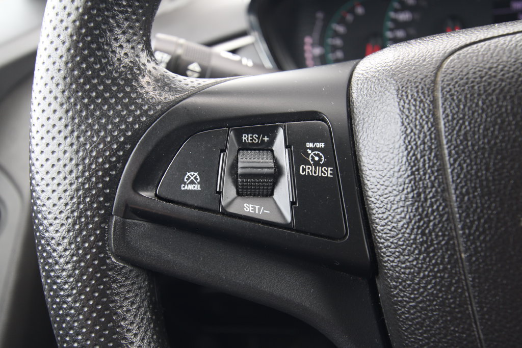Used 2019 Chevrolet Trax LT AWD/4WD image 18