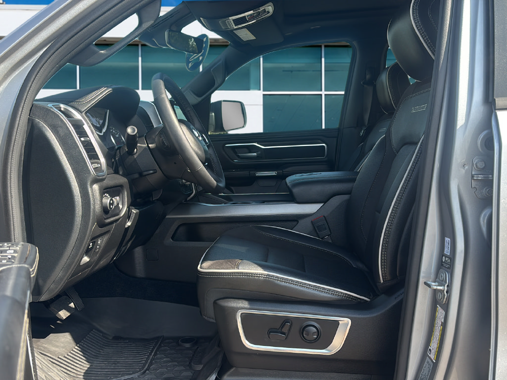 Used 2025 RAM 1500 Laramie w/ Laramie Southwest Edition AWD/4WD image 12