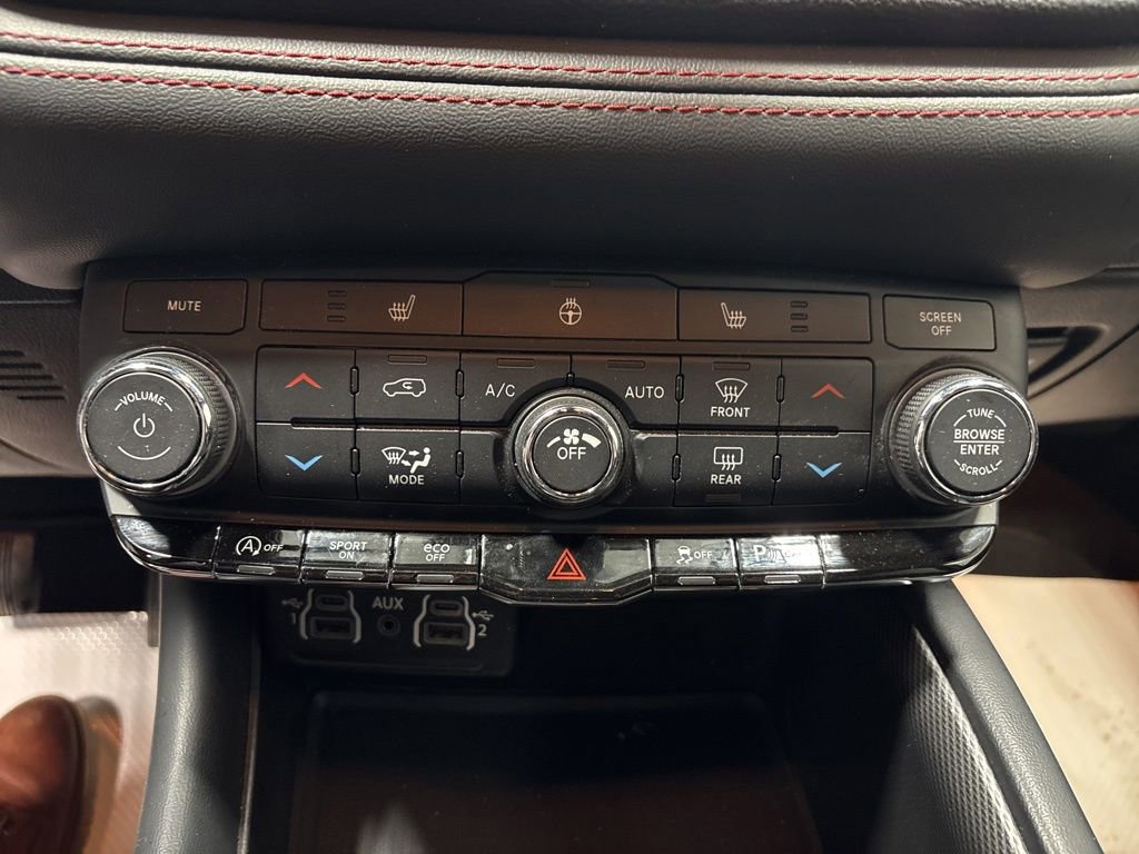 Used 2024 Dodge Durango GT image 21