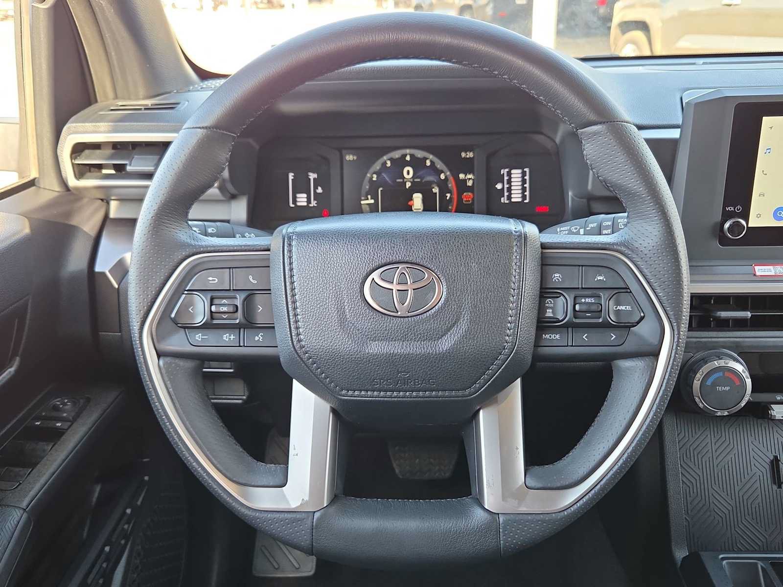 Used 2025 Toyota 4Runner SR5 AWD/4WD image 18