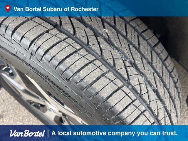 Certified 2023 Subaru Forester Premium AWD/4WD image 10