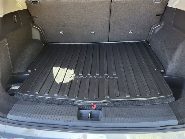 Certified 2025 Nissan Rogue SV AWD/4WD image 22