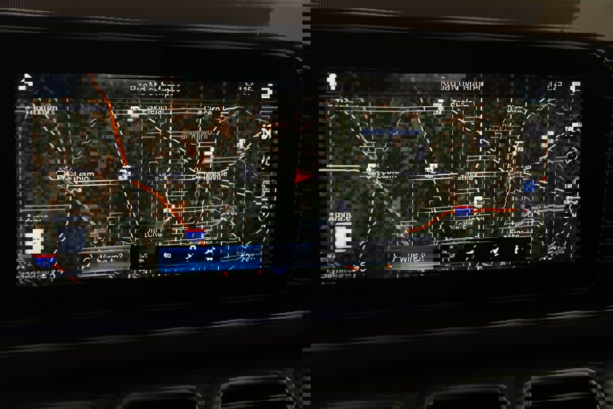 Used 2022 Mercedes-Benz Maybach GLS 600 4MATIC image 10