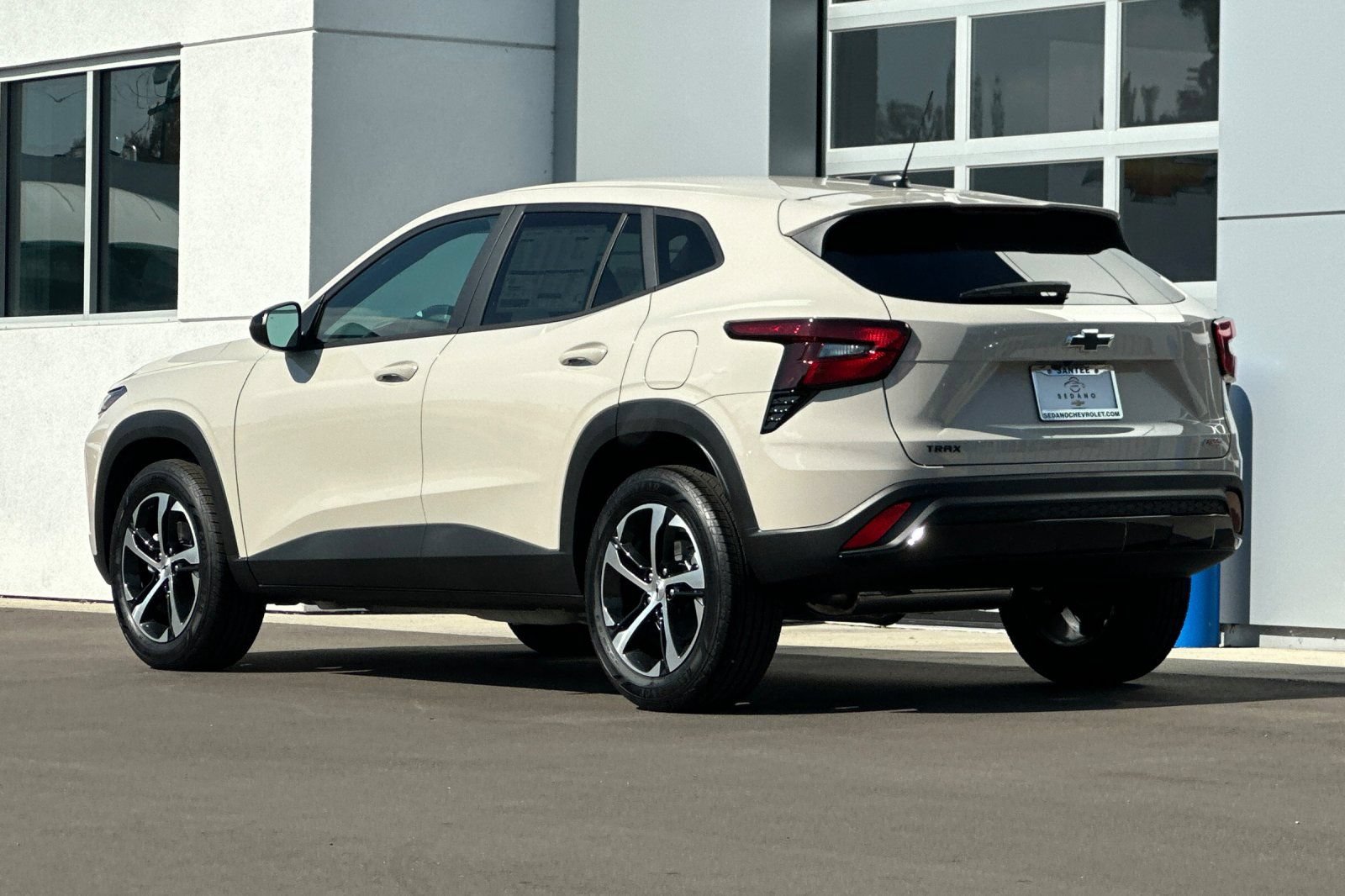 New 2026 Chevrolet Trax RS w/ Driver Confidence Package FWD image 6