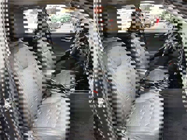 Used 2024 Kia Niro SX Touring image 27