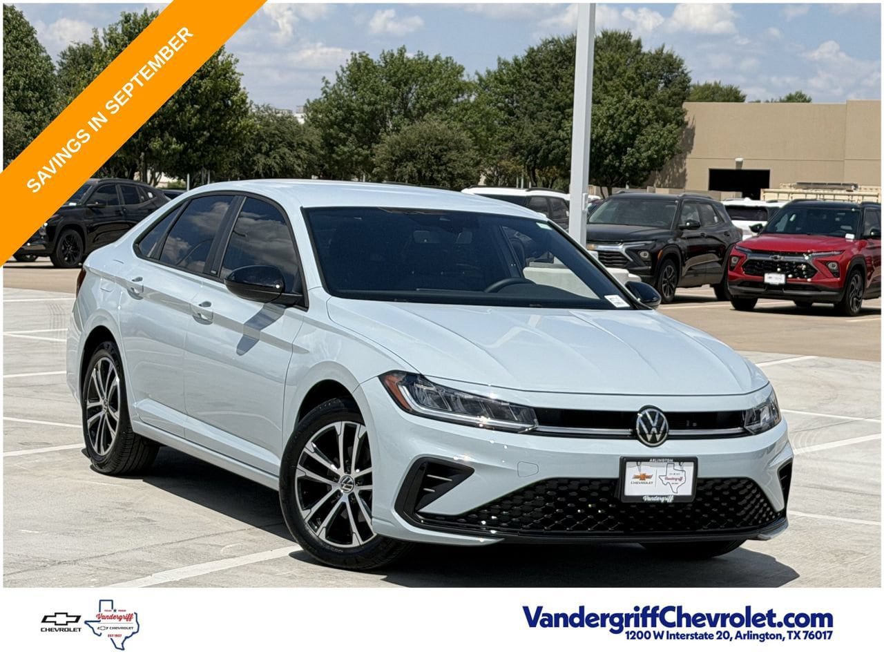 Used 2025 Volkswagen Jetta Sport FWD image 2