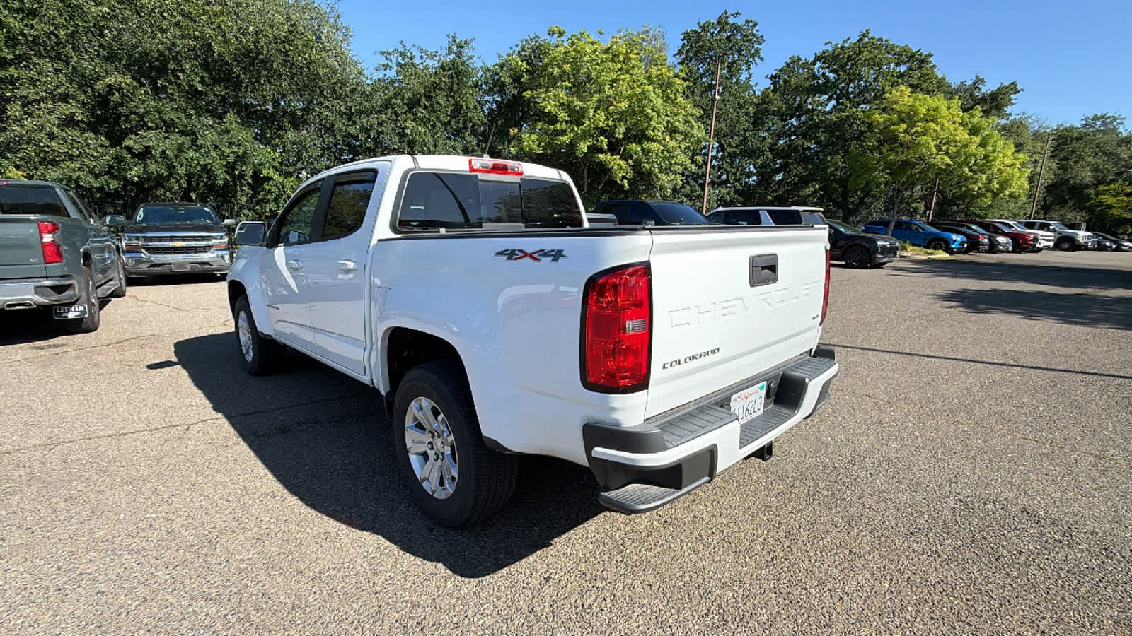 Used 2021 Chevrolet Colorado LT w/ LT Convenience Package AWD/4WD image 7