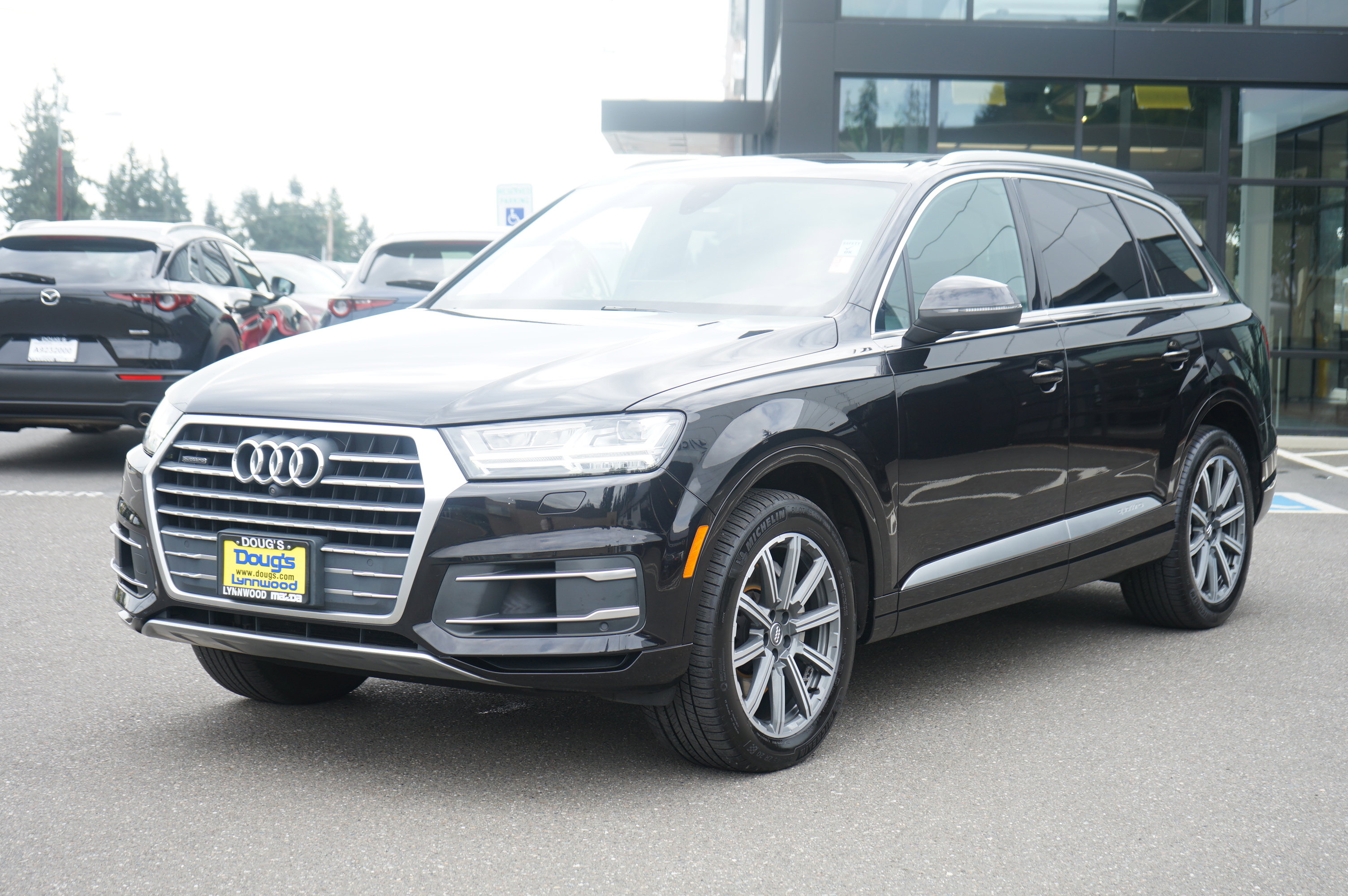 Used 2017 Audi Q7 3.0T Premium Plus image 8