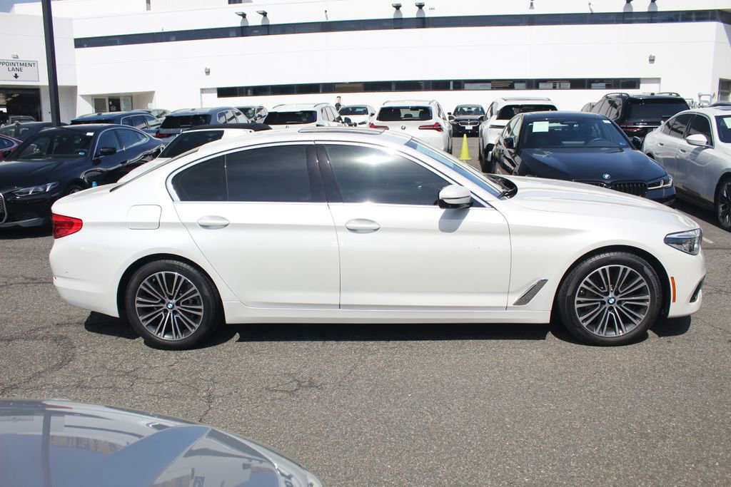 Used 2020 BMW 540i xDrive w/ Executive Package AWD/4WD image 11