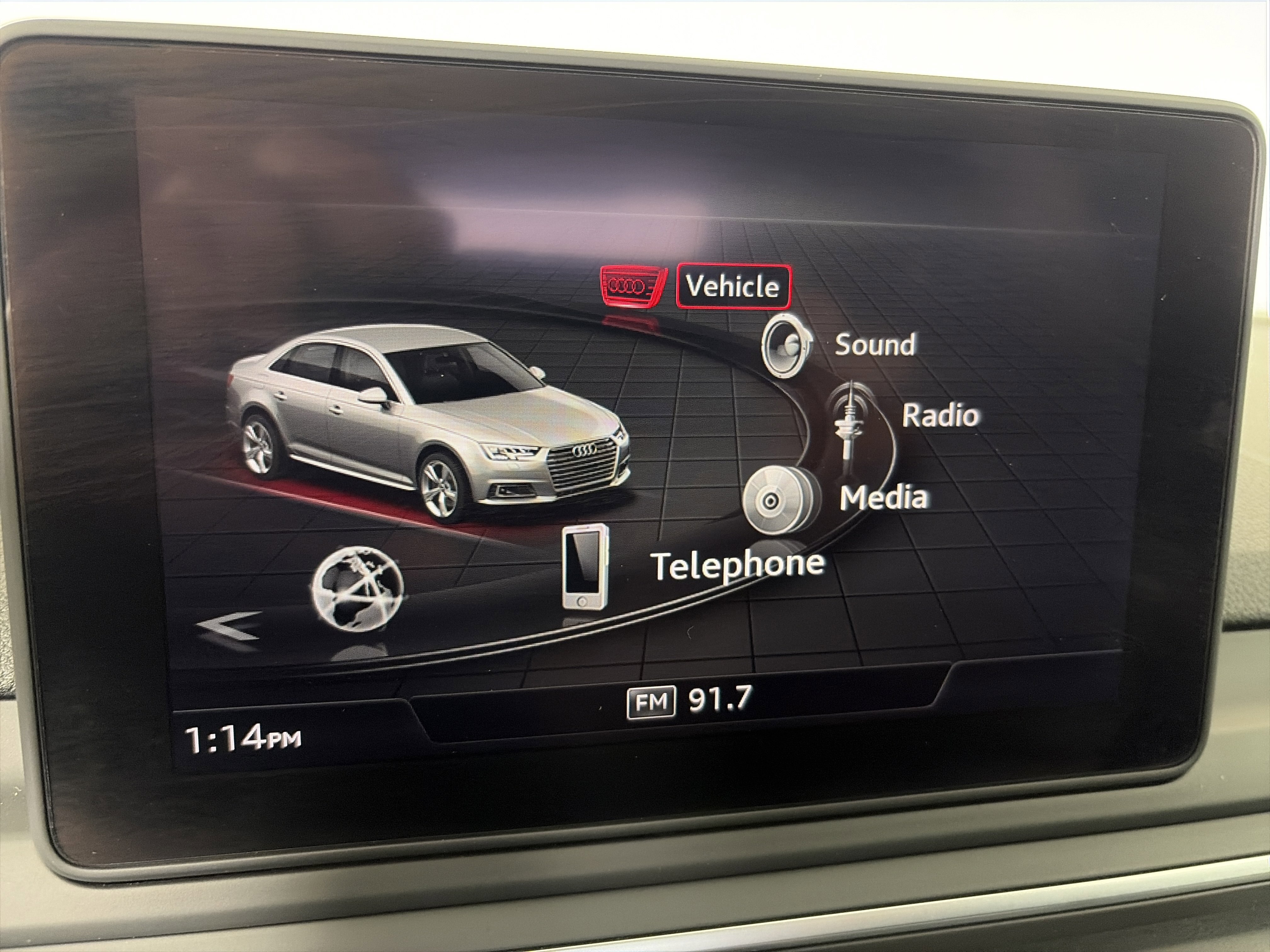 Used 2019 Audi A4 2.0T Premium w/ Convenience Package AWD/4WD image 19