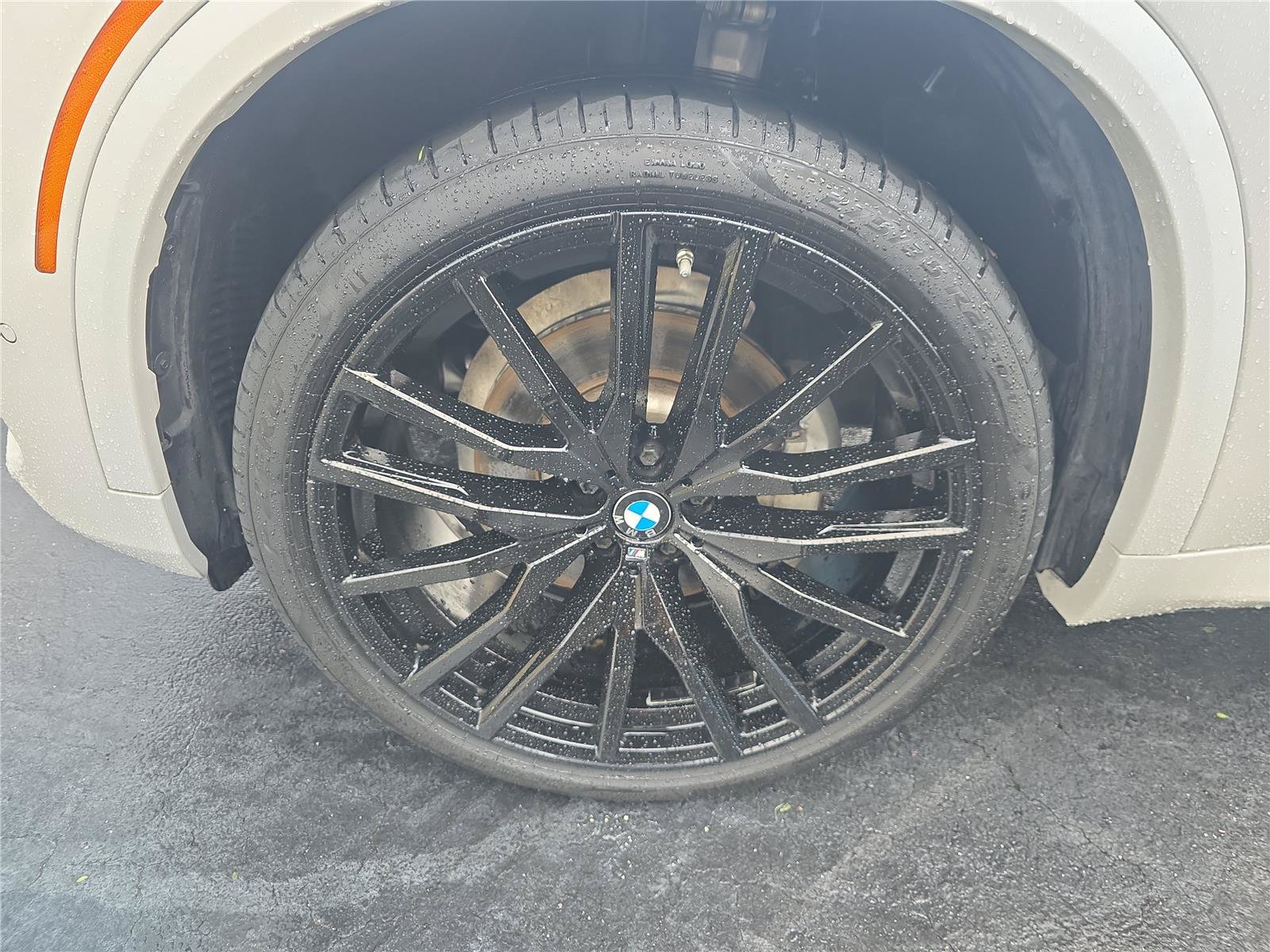 Used 2020 BMW X5 sDrive40i w/ M Sport Package RWD image 8