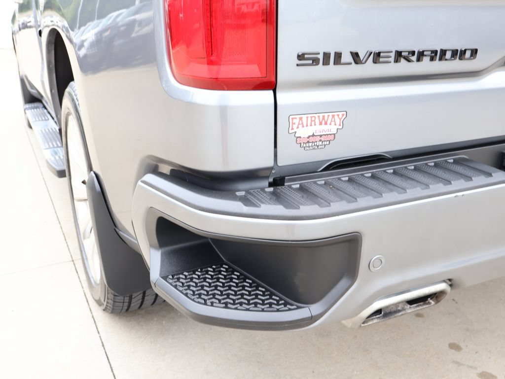 Used 2022 Chevrolet Silverado 1500 High Country w/ LPO, Dark Essentials Package AWD/4WD image 34