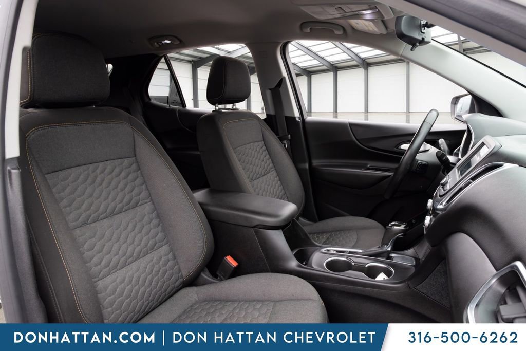 Used 2019 Chevrolet Equinox LT FWD image 17