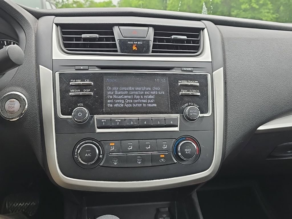 Used 2016 Nissan Altima 2.5 S w/ Power Driver Seat Package FWD image 22