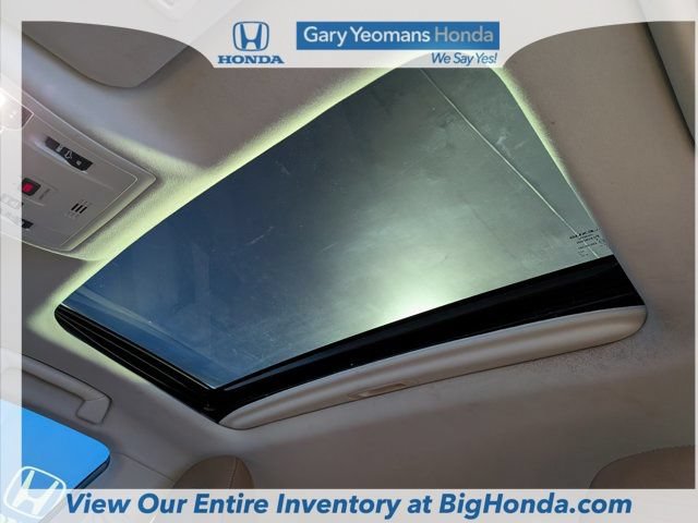 Used 2016 Lexus ES 350 w/ Premium Package w/Wood Trim FWD image 21