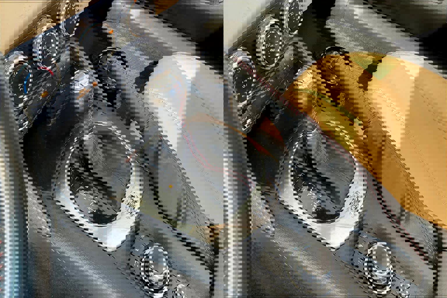 Used 2019 MAZDA MX-5 Miata RF Grand Touring image 16