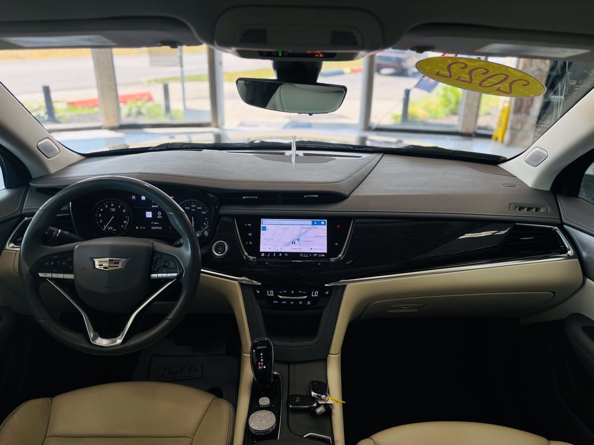 Used 2022 Cadillac XT6 Premium Luxury w/ Technology Package AWD/4WD image 52