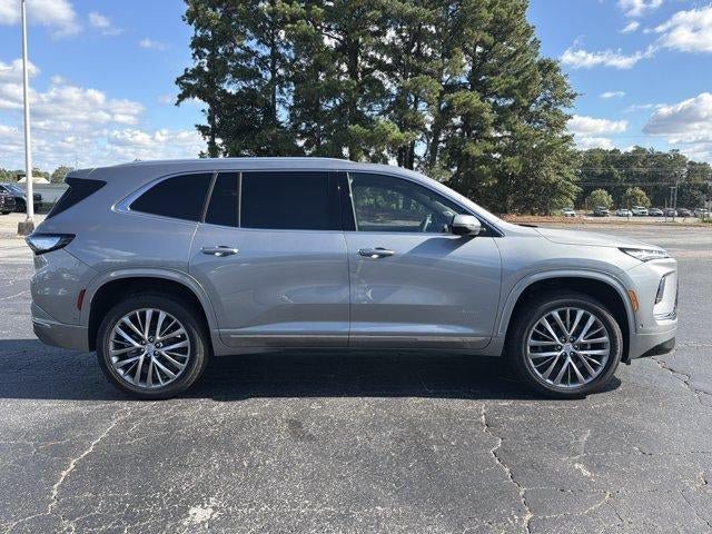 New 2026 Buick Enclave Avenir w/ Super Cruise Package FWD image 4