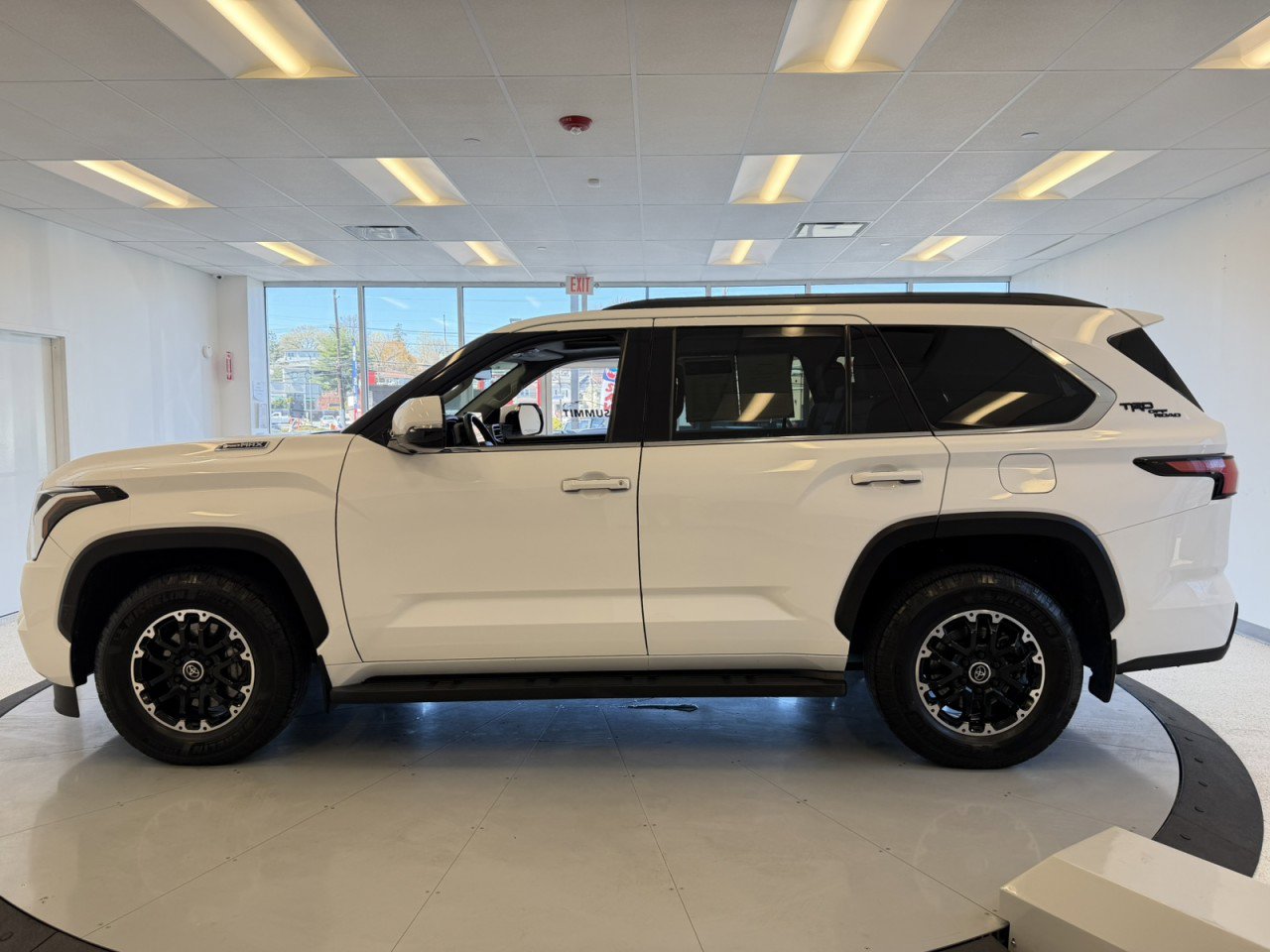 Used 2023 Toyota Sequoia SR5 w/ SR5 Premium Package image 65