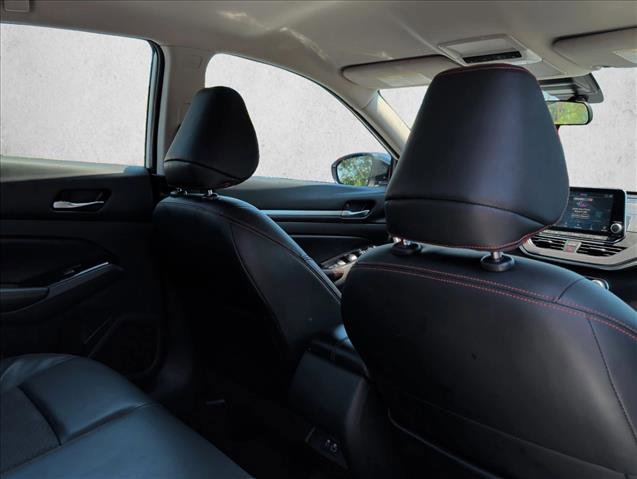 Used 2024 Nissan Altima 2.5 SR FWD image 19