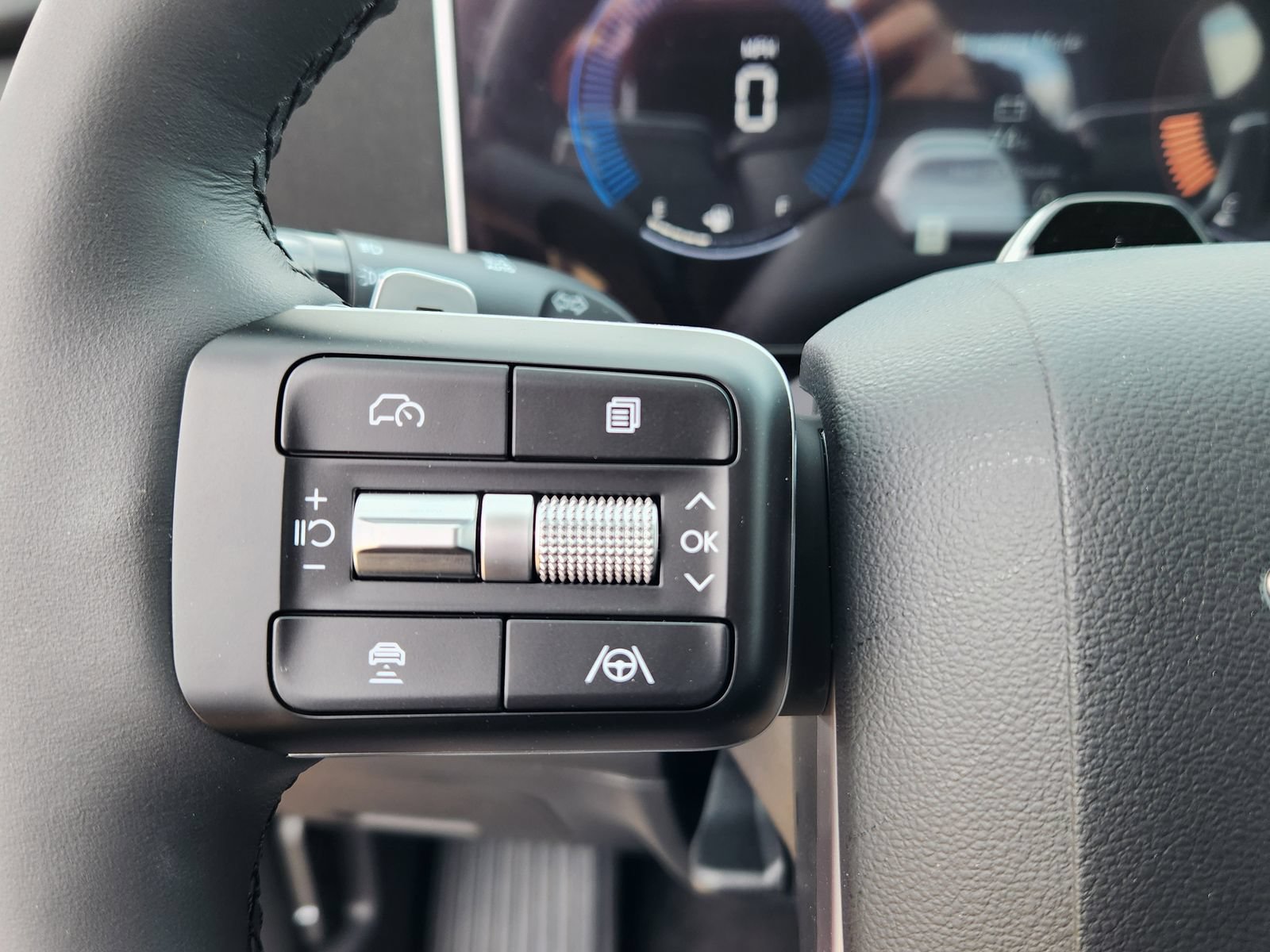 New 2026 Hyundai Santa Fe SEL AWD/4WD image 13