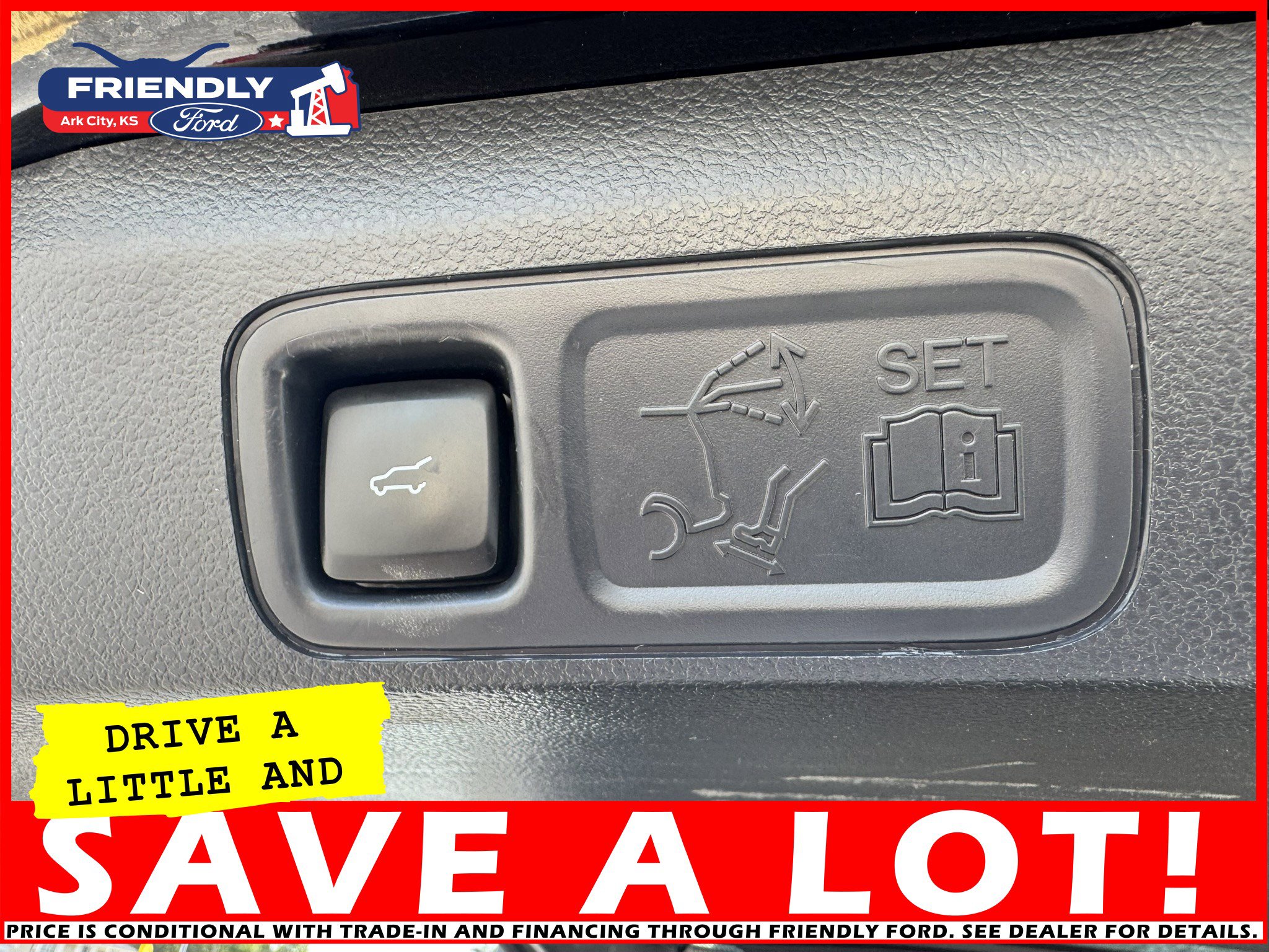 Used 2023 Ford Expedition Max Limited image 9