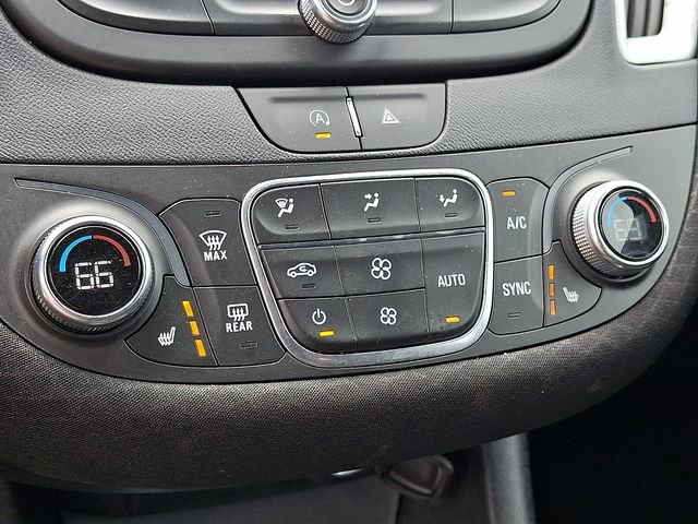 Used 2024 Chevrolet Malibu LT FWD image 15